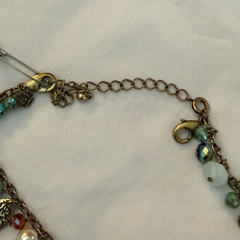 Premier Designs “Treasure Trove” Turquoise and Gold Necklace - Picture 3 of 4